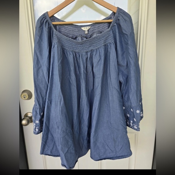 Terra Sky Chambray Blouse 2X Plus Blue Off-Shoulder Women FlareSleeve Embroidery - Picture 2 of 11
